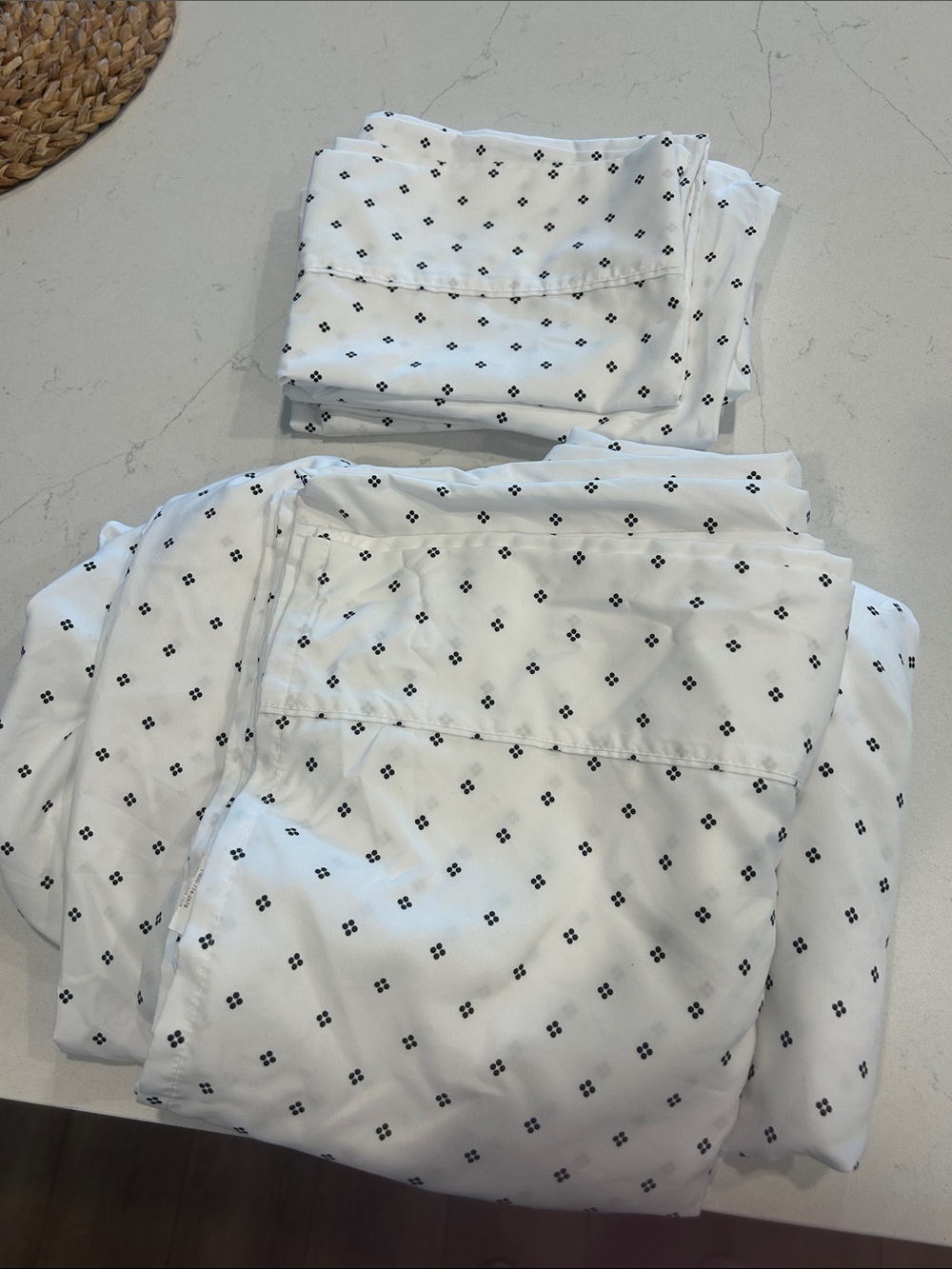 White Dotted Cotton Pillowcase and sheet set Charisma brand - 4 pillowcases